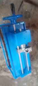 Machine à aplatir les fils de bijouterie haute performance, conçue avec précision pour une épaisseur exacte et une finition supérieure - Product Image 4