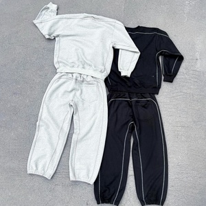 Fabricante de Conjuntos Deportivos Personalizados con Logotipo, Pantalones Deportivos Holgados con Costuras en Contraste y Sudadera de Felpa Francesa Gruesa - Product Image 2