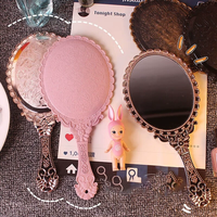 Miroir de maquillage de poche rétro en dentelle européenne, petit cadre ovale en PVC à motif HD, miroir cosmétique de poche personnalisé