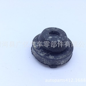 แผ่นยางกันกระแทก16557-6N200 16557-AL50A สำหรับตัวยึดแบบดูดซับแรงกระแทกของ Tiida - Product Image 1