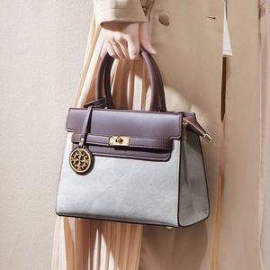 Bolso de Hombro de Diseño de Lujo para Mujer, Elegante Bolso de Mano con Forro de Poliéster - Product Image 3