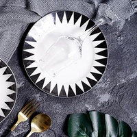 Assiettes de luxe en céramique occidentale, 8 pouces, motifs géométriques, noirs et blancs, pour la vaisselle, livraison gratuite