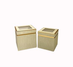 Emballage <span class=keywords><strong>YoYo</strong></span> boîte-cadeau en papier spécial à deux fleurs avec couvercle de fenêtre carré boîte-cadeau en relief et laminée mate faite à la main - Product Image 3