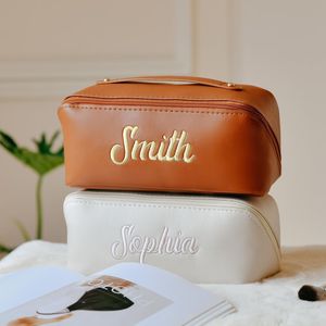 Sac de Cosmétiques Portable en Cuir PU Écologique avec Logo Brodé, Grande Capacité, Résistant à l'Eau, Fermeture Éclair pour Voyage, Durable - Product Image 4