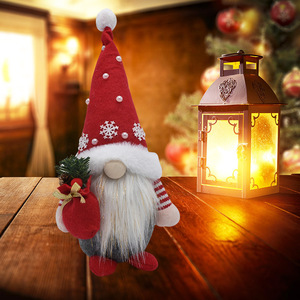 Gnome de Noël sans visage en peluche, jouet décoratif Père Noël pour la décoration de Noël, accessoires de scène, de fête et de décoration intérieure des fêtes - Product Image 6