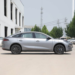 BYD E7 Berlina Elettrica Pura Serie E BYD EV Auto Elettrica Guida Intelligente Ricarica Rapida Veicolo a Nuova Energia Deposito - Product Image 4