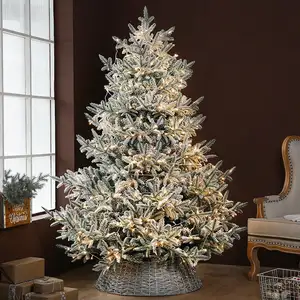 China Fabricante árvore Natal Atacado Moderno Pré Lit Flocked A Grande Árvore De Natal Artificial Branca De Neve