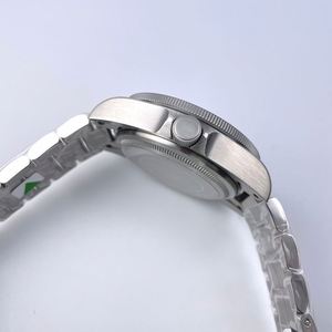 Reloj de Buceo Mecánico con Correa de Acero Inoxidable, Resistente al Agua 30 bar, Movimiento Automático de Lujo, Diseño Deportivo con Agujas - Product Image 4