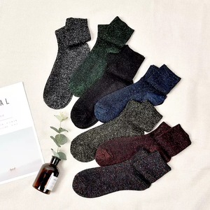 Chaussettes mi-hautes de haute qualité pour fille, tube moyen vertical, mode printemps et été, fines, fil doré et argenté, chaussettes de loisirs mi-hautes 2025 - Product Image 4