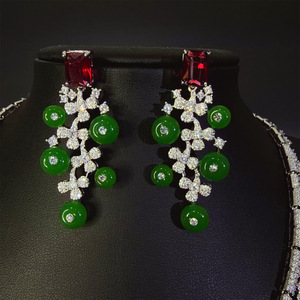 Conjunto de Collar y Pendientes Románticos para Mujer, Chapado en Platino, con Circonita Azul Esmeralda, Corte Esmeralda, Aleación de Cobre, para Compromiso y Boda - Product Image 4