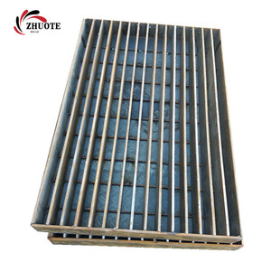 Couverture de <span class=keywords><strong>grille</strong></span> de drainage extérieur <span class=keywords><strong>Grille</strong></span> de drainage en acier galvanisé pour gouttière - Product Image 4