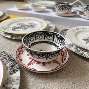 Hot Selling European Luxury Porcelain Dinner <b>Set</b> with 41pcs Bone China Plates - Product Image 3