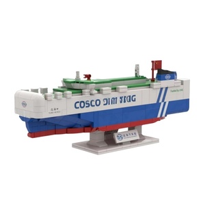 Set di Blocchi da Costruzione Personalizzati per Modellini di Navi Portacontainer, Scenari di Spedizione, per Esposizioni Professionali e Regali - Product Image 1
