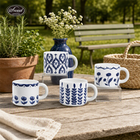 Ensemble de tasses à café en céramique peintes à la main avec soucoupe, design classique SWT, résistant au lave-vaisselle et au micro-ondes, cadeau mignon pour la maison ou le bureau