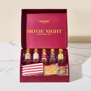 Set Regalo di Popcorn Gourmet per Serata <span class=keywords><strong>Film</strong></span> di San Valentino, 10 Sacchetti di Chicchi Misti Gialli, 5 Condimenti Gourmet in Omaggio - Product Image 5