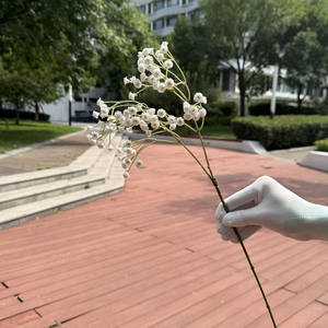 Bouquet de fleurs artificielles en plastique pour la décoration de maison et de mariage - Product Image 1