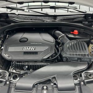 <span class=keywords><strong>BMW</strong></span> Serie 1 120i M Sport 2022, Edición Excelente, Auto <span class=keywords><strong>Usado</strong></span> a Gasolina, Sedán Compacto, Pintura Original, Techo Panorámico, Asientos de Cuero - Product Image 5