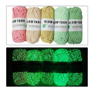 Vòng thủ công kéo sợi <span class=keywords><strong>Polyester</strong></span> dạ quang để Đan Áo len phát sáng chiếc khăn và nhiều hơn nữa - Product Image 1