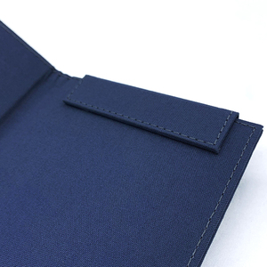 Porta-Cheques de Tela de Alta Calidad Personalizado para Restaurante, Color Azul Marino - Product Image 4