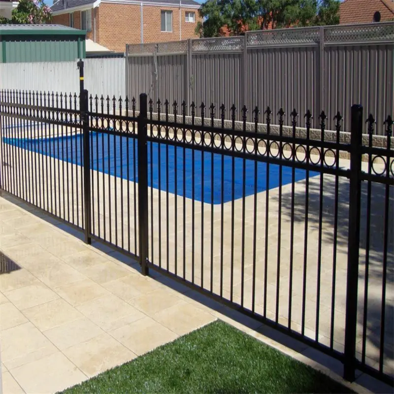 Thép picket hàng rào bán dễ dàng lắp ráp sắt ngoài trời màu đen 6ft x 8ft kẽm vườn thép ống vuông hàng rào thiết kế hàng rào thép