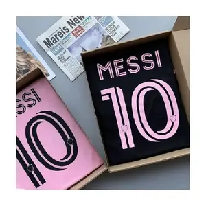 Hot Selling 2023 Heren Voetbalshirts 23 24 Messi 10 # Soccer Jersey Miamis Roze Zwarte Jersey Uniformen Tussen Soccerwear Kit
