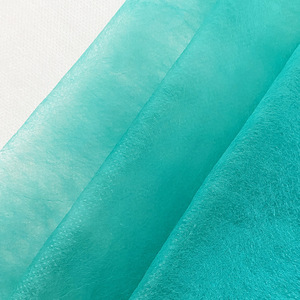 Tissu géotextile non tissé en PP, couleur unie, pour la couverture des sols, l'aménagement paysager, la construction, la protection des pentes et l'ameublissement. - Product Image 1
