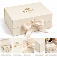 Boîte cadeau magnétique de luxe personnalisée avec logo, couleur crème, avec ruban et poignée en satin, emballage rigide pliable pour vêtements, e-commerce, faible MOQ