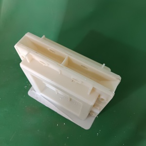 2025 New Breeze Block Mold Design Factory Venta al por mayor Molde de plástico para construcción de villas tamaño 20*20*10cm - Product Image 5