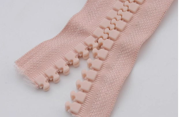 Pink-zipper-1m