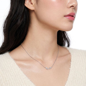 High Quality Minimalist Style Fine Jewelry Wholesale 18K Solid White Gold Natural Diamond Pendant Necklace For Women Daily Wear - Product Image 4
