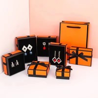 Boîte cadeau personnalisée pour bijoux, bracelet, collier, boucles d'oreilles, étui de présentation