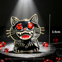 Halloween Horror-Serie Geschenk-Abzeichen Kreative Cartoon Fledermaus- und Katzenförmige Metall-Handwerkskunst Gedenkabzeichen Anstecknadel Kundenspezifischer Großhandel