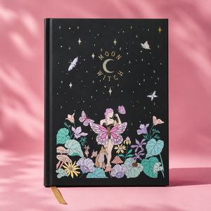 Quaderno con Copertina Rigida Personalizzata 'Moon Witch', Copertina Nera con Illustrazioni Colorate <span class=keywords><strong>di</strong></span> <span class=keywords><strong>Fate</strong></span>, Farfalle, Luna e Stelle, OEM ODM all'Ingrosso - Product Image 1
