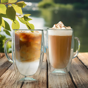 Bicchiere da 450ml 15oz in Vetro Borosilicato a Doppia Parete con Manico, Resistente al Calore, Lavabile in Lavastoviglie, Senza BPA, Design Nordico Moderno per Caffè Freddo - Product Image 1