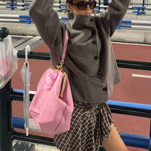 Модная сумка с замком-защелкой 2026: Новая оптовая розовая женская сумка через плечо - Product Image 6