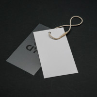 Étiquettes de vêtements de haute qualité, luxueuses, gaufrées, personnalisées, écologiques, avec impression de logo, pour chaussures et sacs