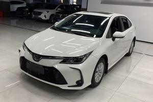 <span class=keywords><strong>Toyota</strong></span> <span class=keywords><strong>Corolla</strong></span> <span class=keywords><strong>GT</strong></span> Turbo Automatique d'occasion 2023 avec caméra de recul, toit ouvrant, sièges en cuir, pneus R15, porte-bagages en alliage d'aluminium, feux LED et écran tactile - Product Image 2