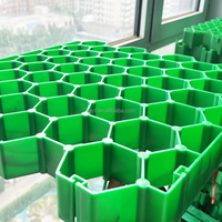 Grille de stabilisation du sol en plastique HDPE pour allée, grille de pavage en plastique pour gravier, grille de plantation d'herbe pour allée, parking