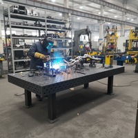 Table de soudage 3D améliorant l'efficacité du travail et réduisant les coûts de main-d'œuvre, largement utilisée dans le traitement mécanique.