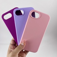 Vente en gros Tendance Soft Liquid Silicone Phone Covers pour iPhone 16 E Personnalisable Plusieurs Couleurs
