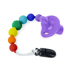 Jouet de dentition pour bébé en silicone de qualité alimentaire personnalisé, sans BPA, sucette de <span class=keywords><strong>nuit</strong></span> ou de jour, <span class=keywords><strong>tétine</strong></span> pour tout-petit avec chaîne - Product Image 1