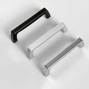 Manija en forma de U de aleación de zinc de alta resistencia LS514 para aplicaciones en puertas y ventanas de gabinetes industriales - Product Image 2