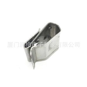 Clip de câble en acier inoxydable en forme de C pour fixation de câbles photovoltaïques 4 mm² - Product Image 2