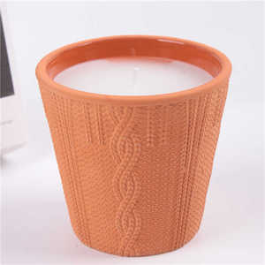 Nouvelle arrivée personnalisé pas cher mat céramique noël bougie bocaux Unique décoration de la maison conception de cylindre prix de gros - Product Image 4