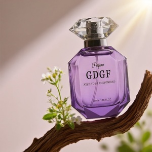 Perfume de Alta Calidad para Mujer, Elegante y Encantador, Fragancia Duradera, Perfume Romántico al por Mayor con Soporte ODM - Product Image 2