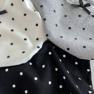 Colete Regata Infantil Feminino de Algodão com Renda e Laço, Estampa de Bolinhas, Sem Mangas, Respirável e Fino para Bebês e Crianças Pequenas - Nova Coleção Verão 2026 - Product Image 5