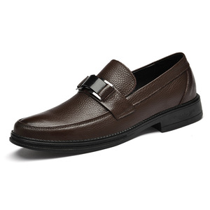 Mocasines de Cuero Genuino para Hombre, Transpirables, con Hebilla Texturizada, para Oficina y Negocios, Primavera - Product Image 1