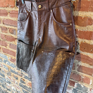 Produttore di Abbigliamento, Pantaloncini in <span class=keywords><strong>Pelle</strong></span> Personalizzati da Uomo Stile Street, Pantaloncini in Denim Vintage Lavati con Borchie Personalizzate - Product Image 3