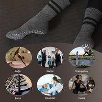 Chaussettes Pilates antidérapantes en coton de qualité supérieure pour femmes Logo personnalisé Technique de compression tricotée en silicone pour l'intérieur