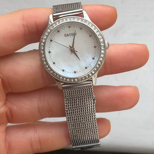 Reloj de Acero Inoxidable para Mujer con Logotipo Personalizado, Estilo Coreano, Esfera de Nácar de 30 mm, Cronógrafo, <span class=keywords><strong>GUESS</strong></span> W0647L7 - Product Image 3